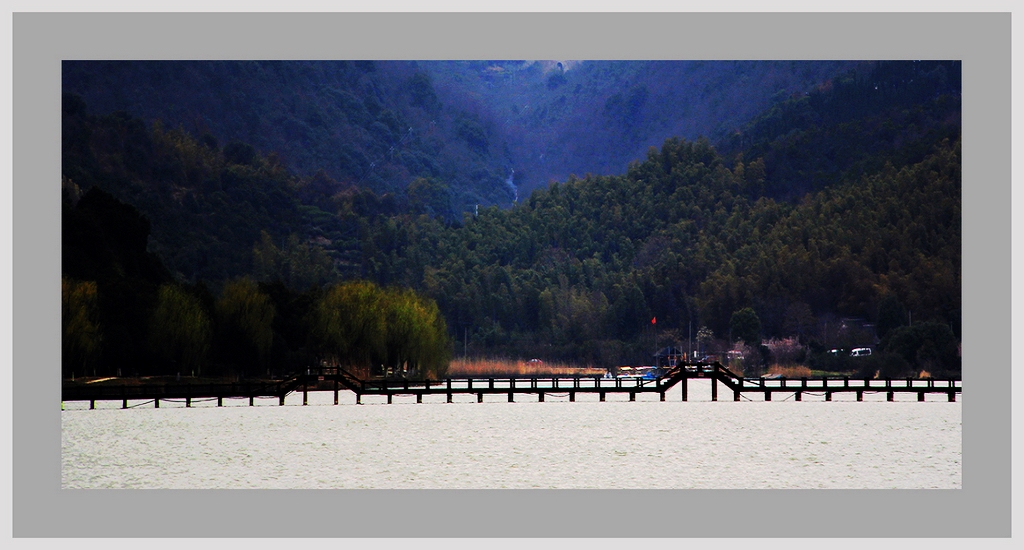 094_conew1.jpg