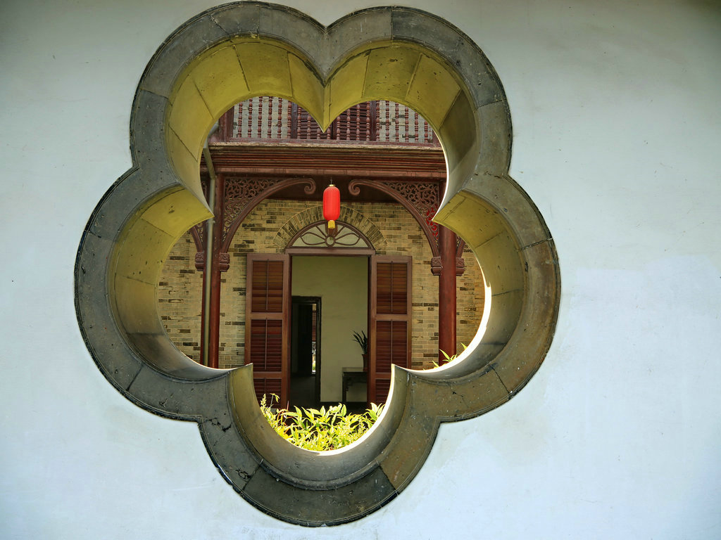 5L9A0047-.jpg
