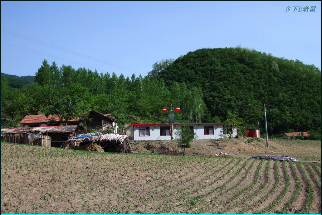 绿江山村3.jpg