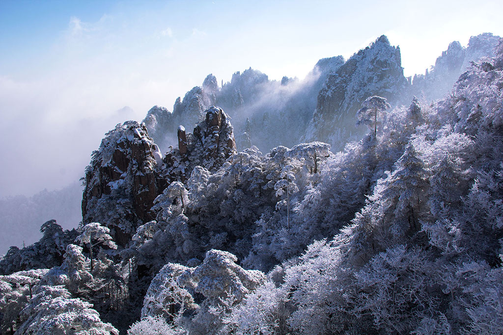 雾锁黄山-2.jpg