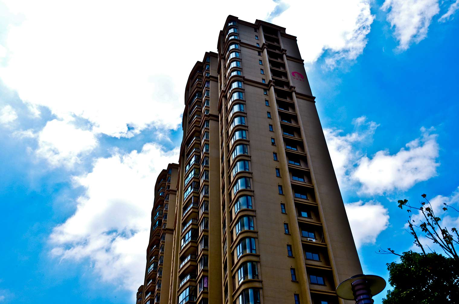 DSC_0615-1.jpg