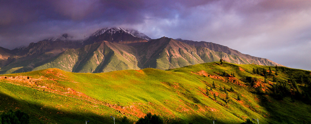 祁连县东雪山_全景图1.jpg