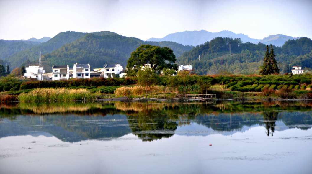 月亮湾好风光.jpg