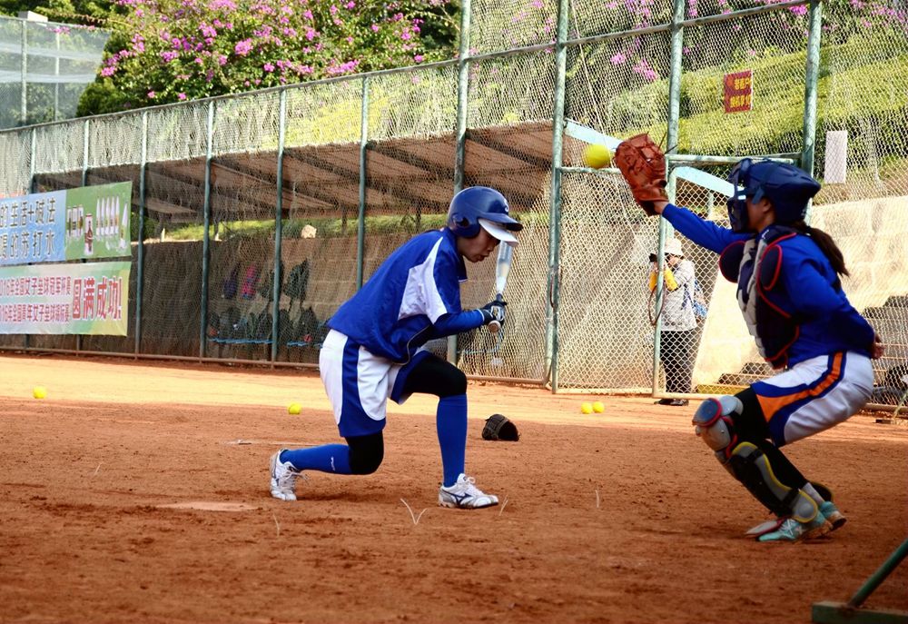 稳    霍长华.jpg