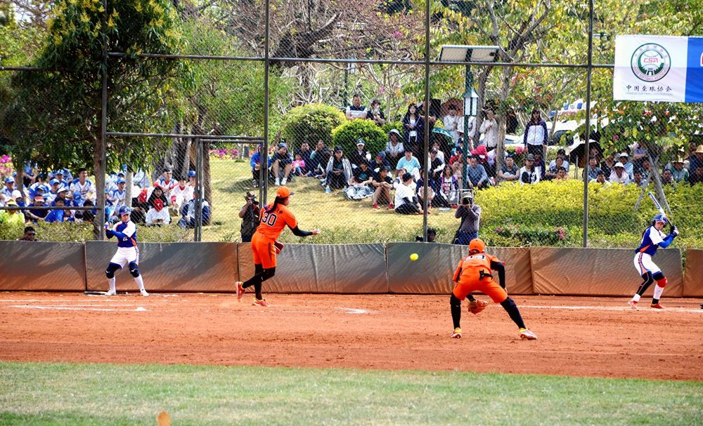 应战   霍长华.jpg