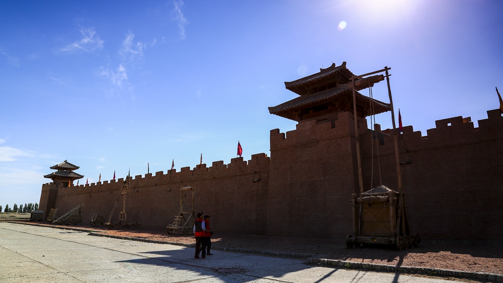 阳关遗迹感沧桑