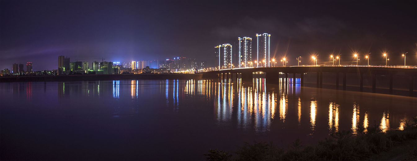 二桥夜景图2.jpg