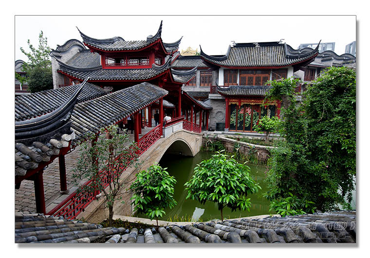 中式建筑专辑6--5图-5《龙潭水乡一角（1组）》---支箭-独创用杆撑相机摄于成都.jpg