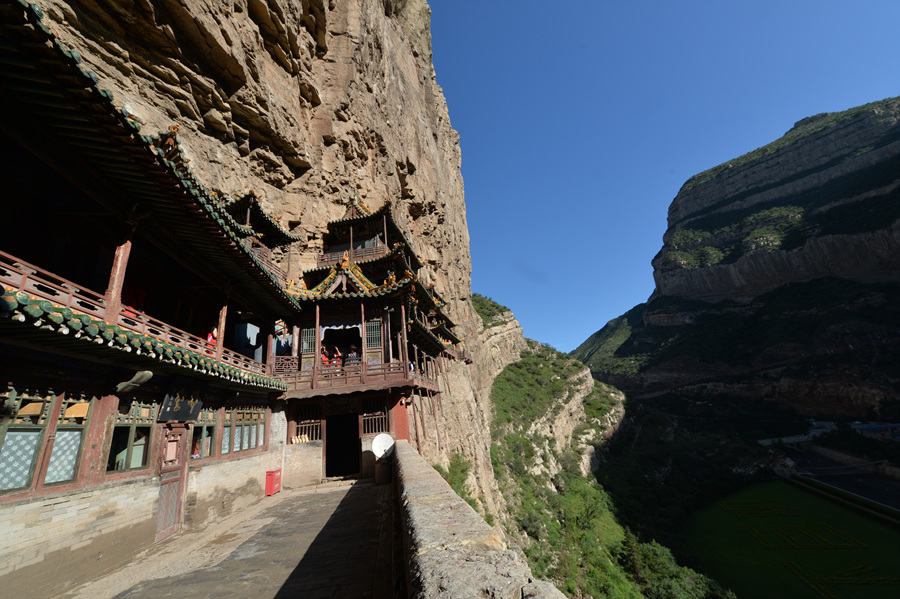 世界大同 一览恒山悬空寺