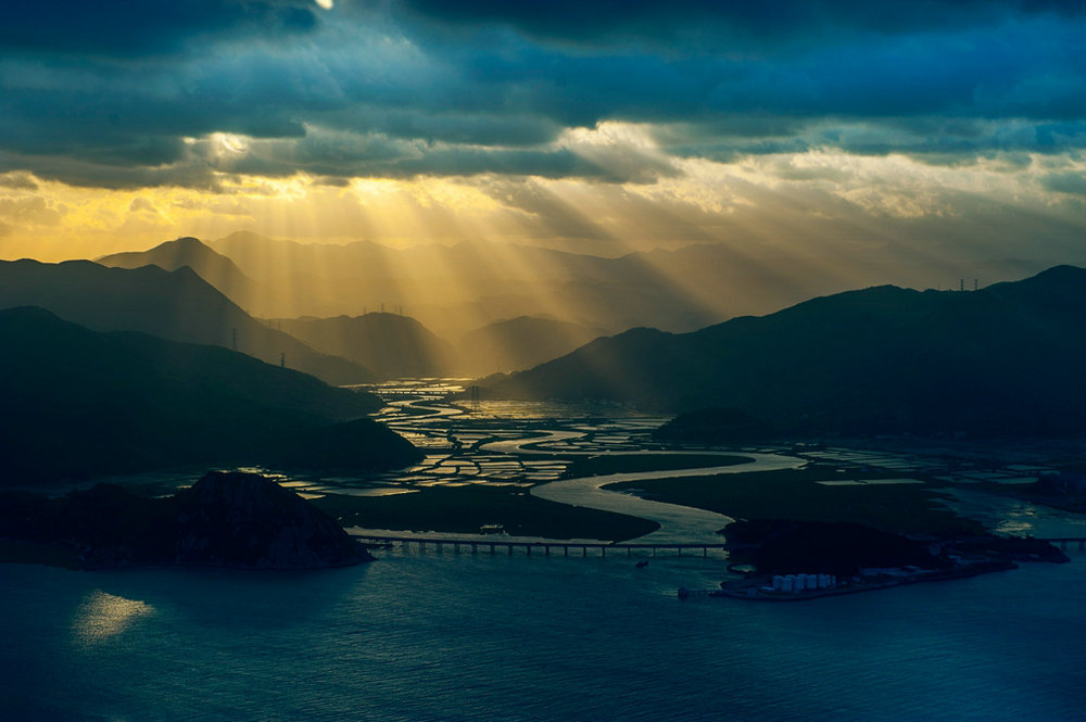 《霞沐牙城湾》.jpg