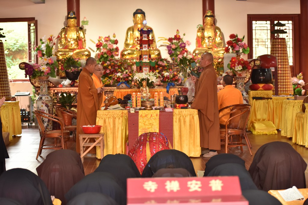 普安禅寺第三届冥阳两利地藏法会之一.jpg