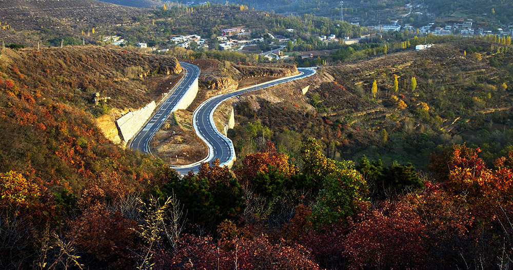 山林、山路、山村.jpg