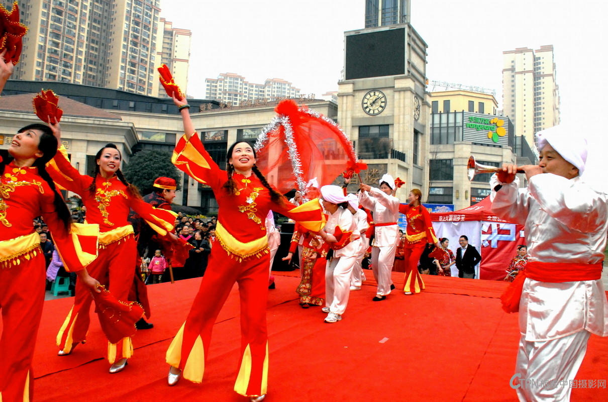 《吹响“富贵唢呐”庆丰年》_0110.JPG