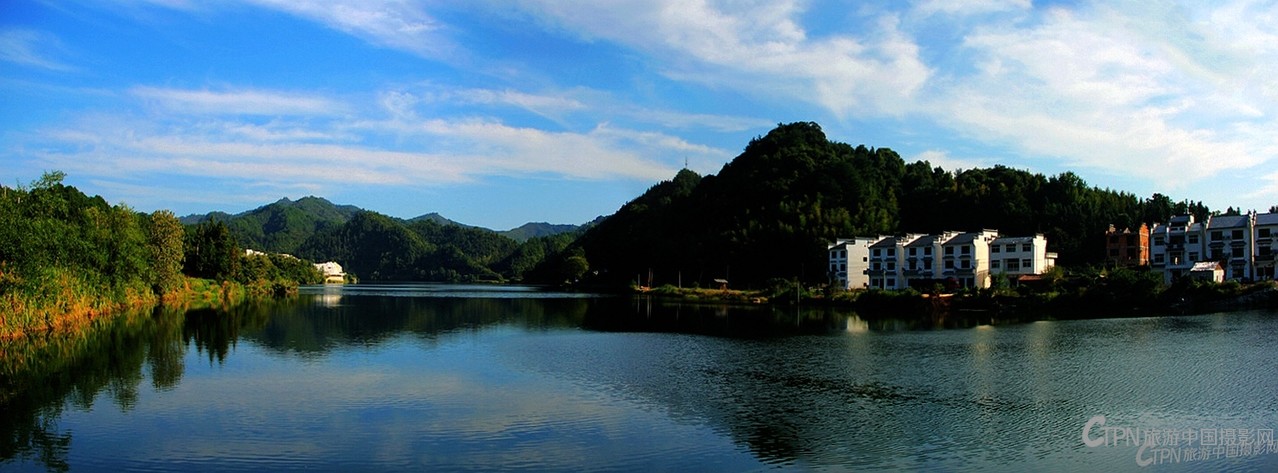 170.jpg.thumb Panorama_副本.jpg