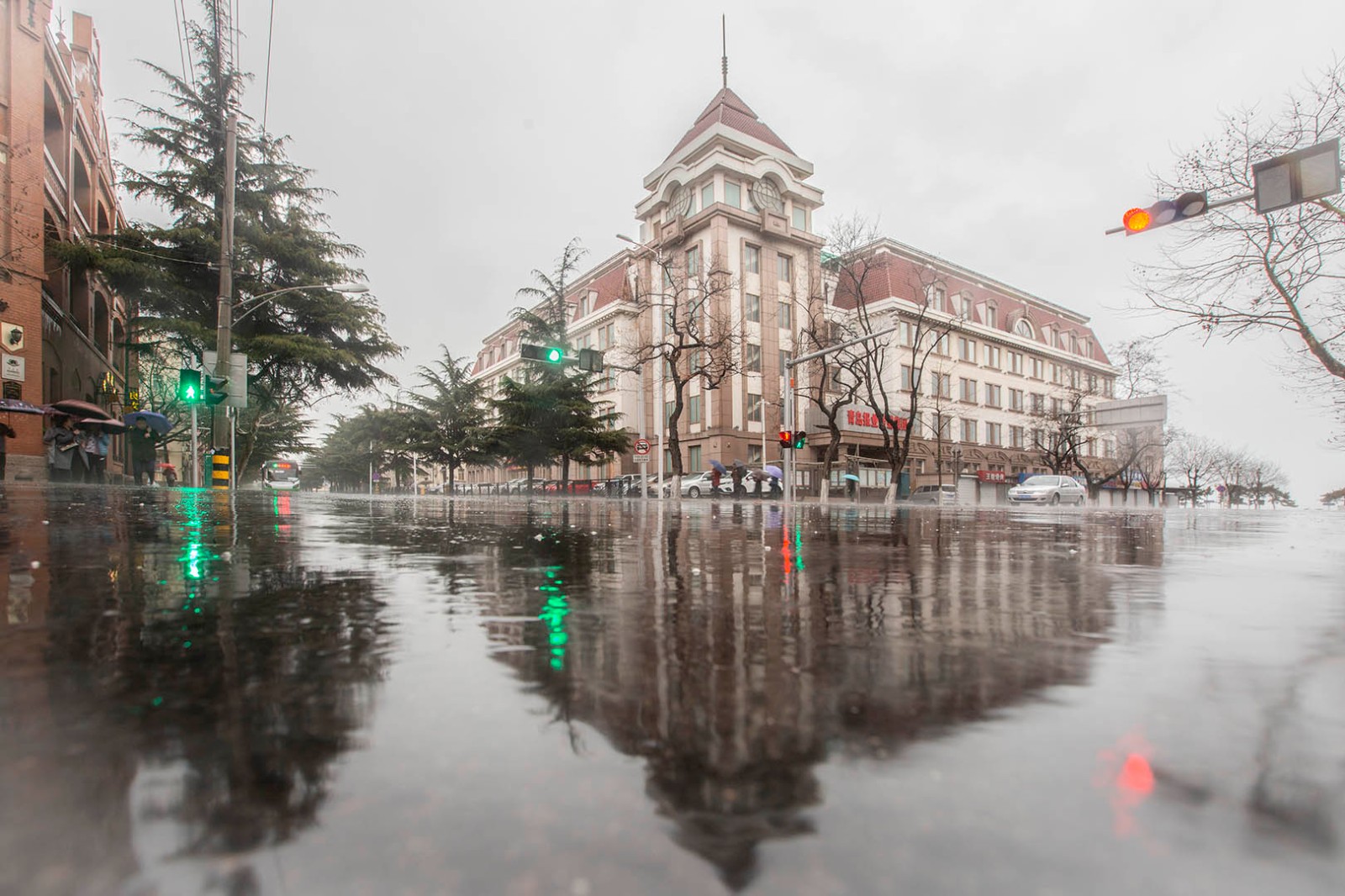 雨天街掐201903201620030a1.jpg