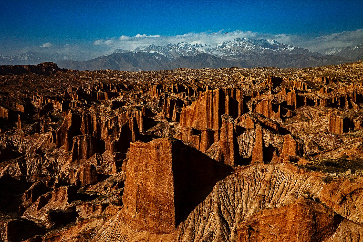 《温宿大峡谷》摄影：杨光（新疆乌鲁木齐市）；电话：13199880945.jpg