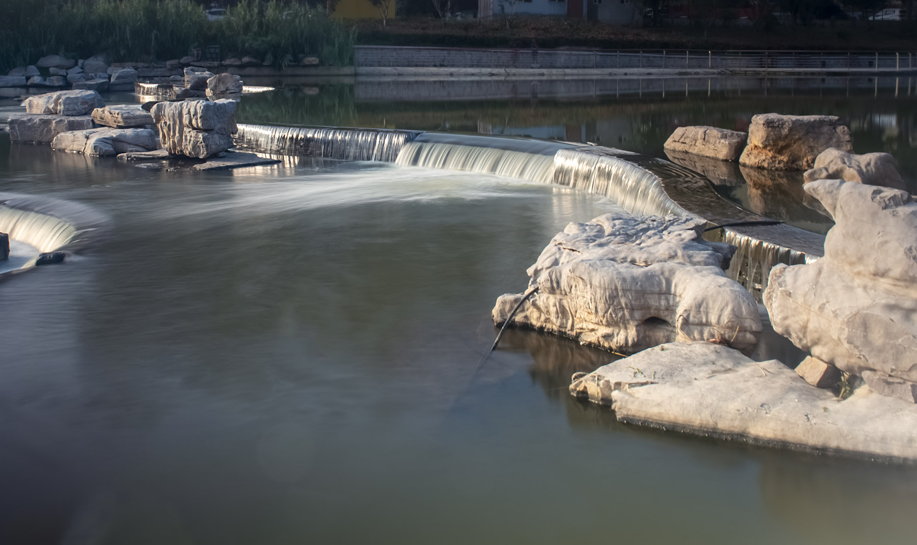 _DSC483-6-1.jpg