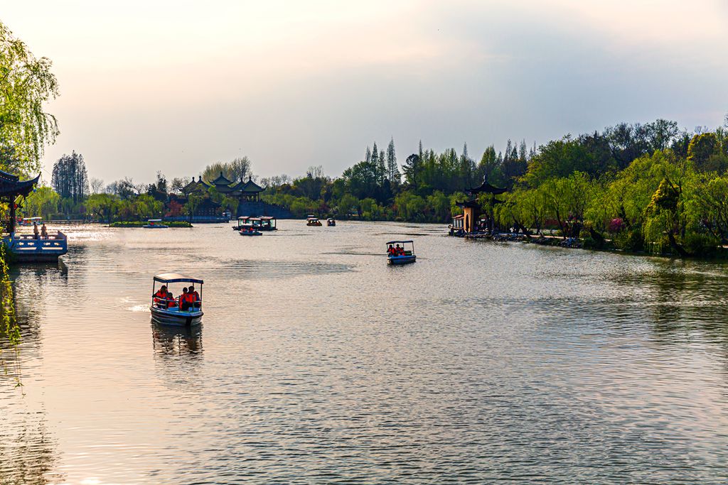 8E6A5691_副本.jpg