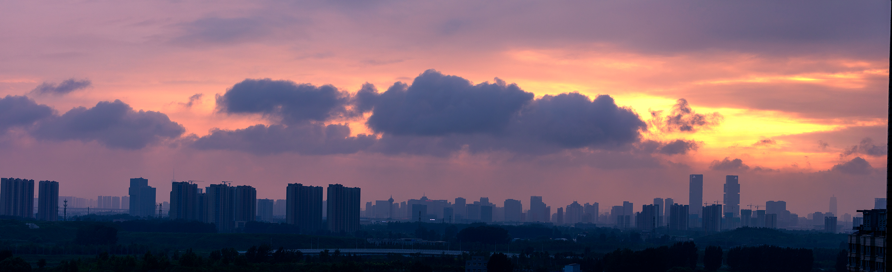 9P1A5050-Pano窗前夕阳红小.jpg