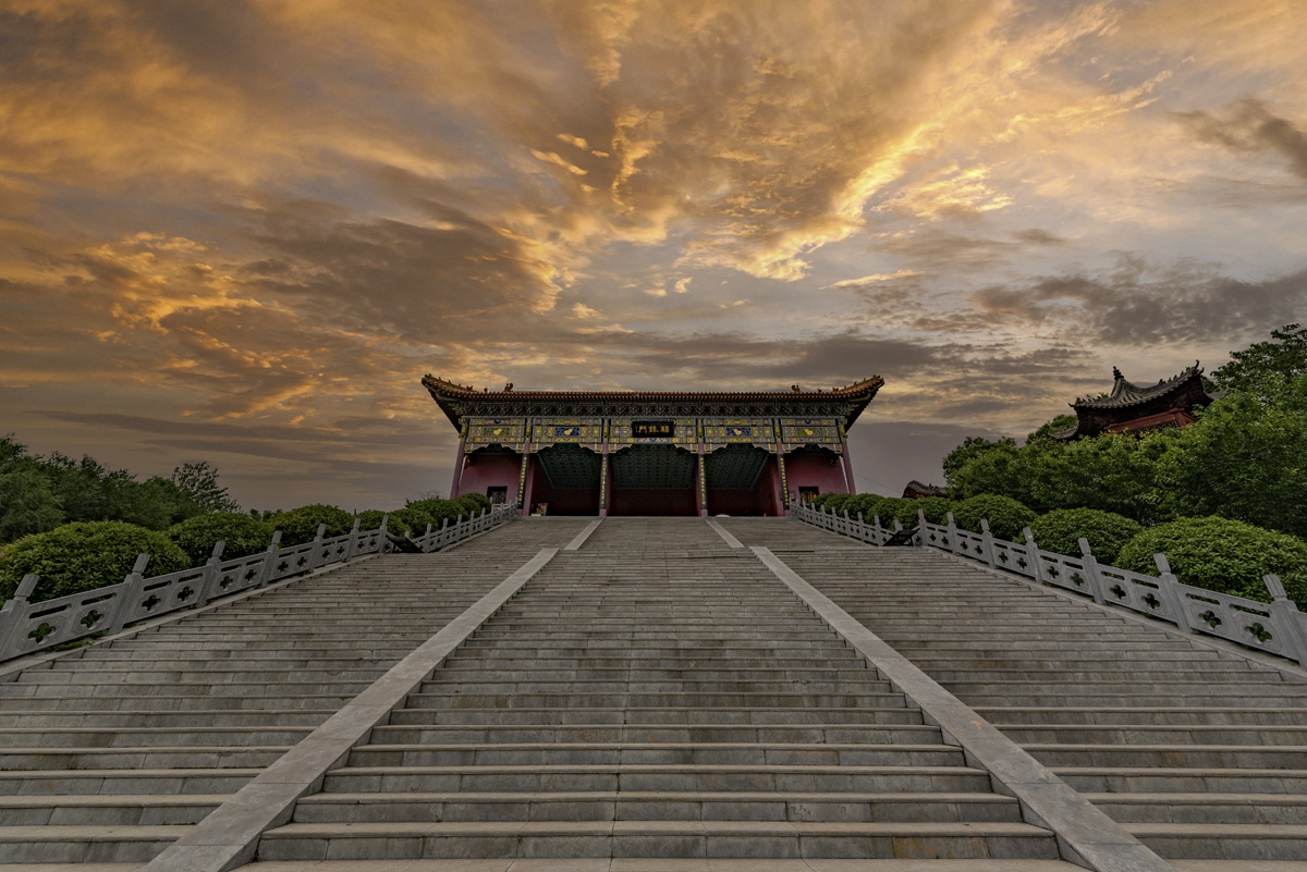 RAW_3102.jpg
