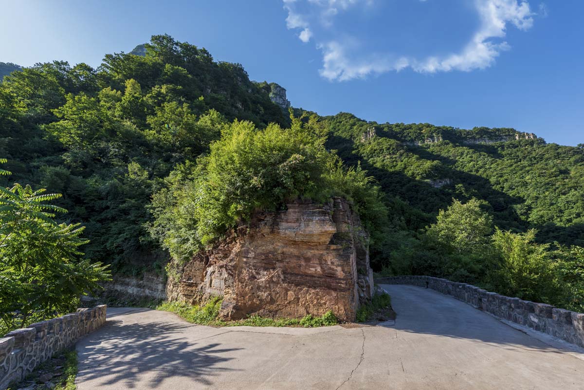 RAW_3297_1.jpg