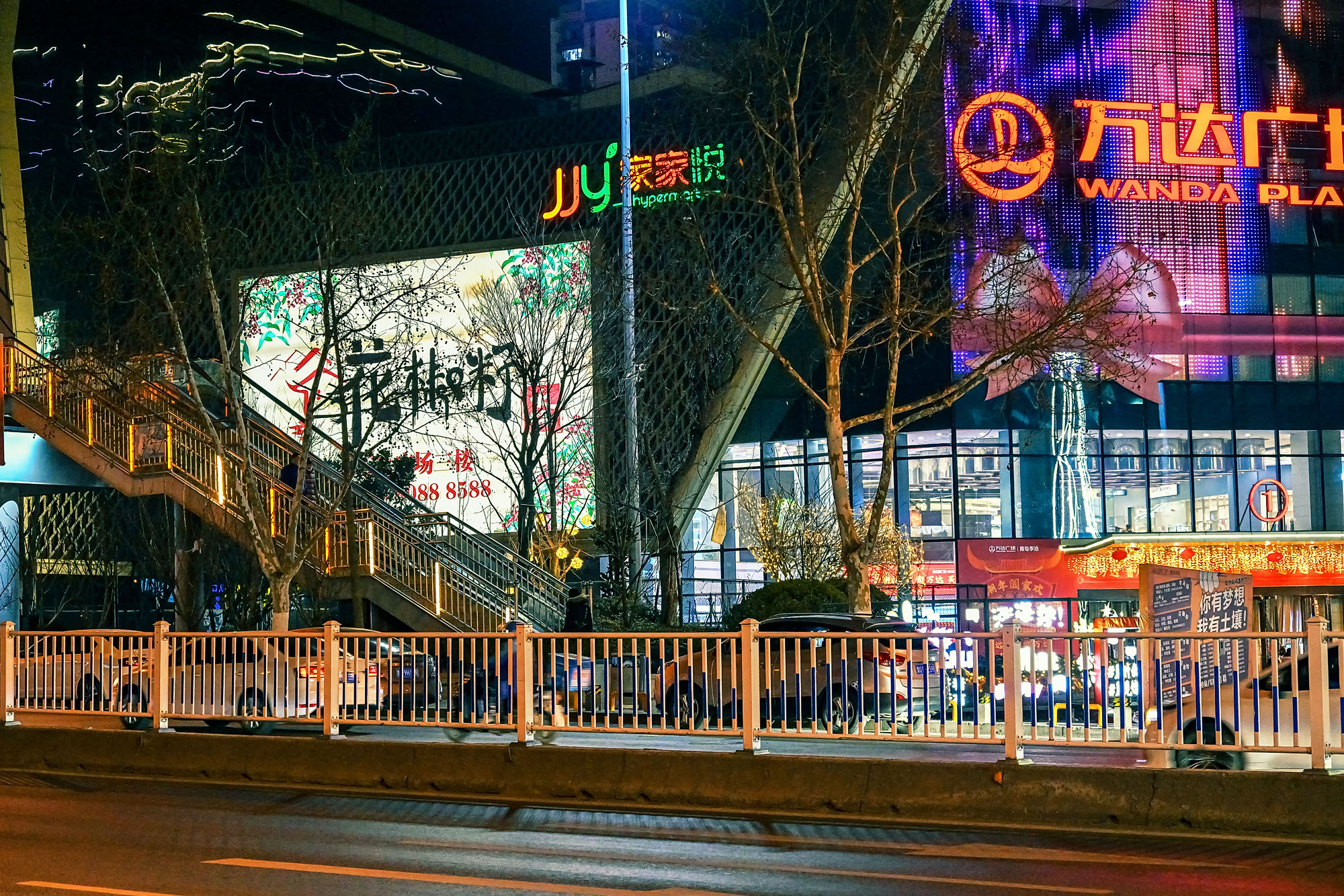 DSC_005-0.jpg