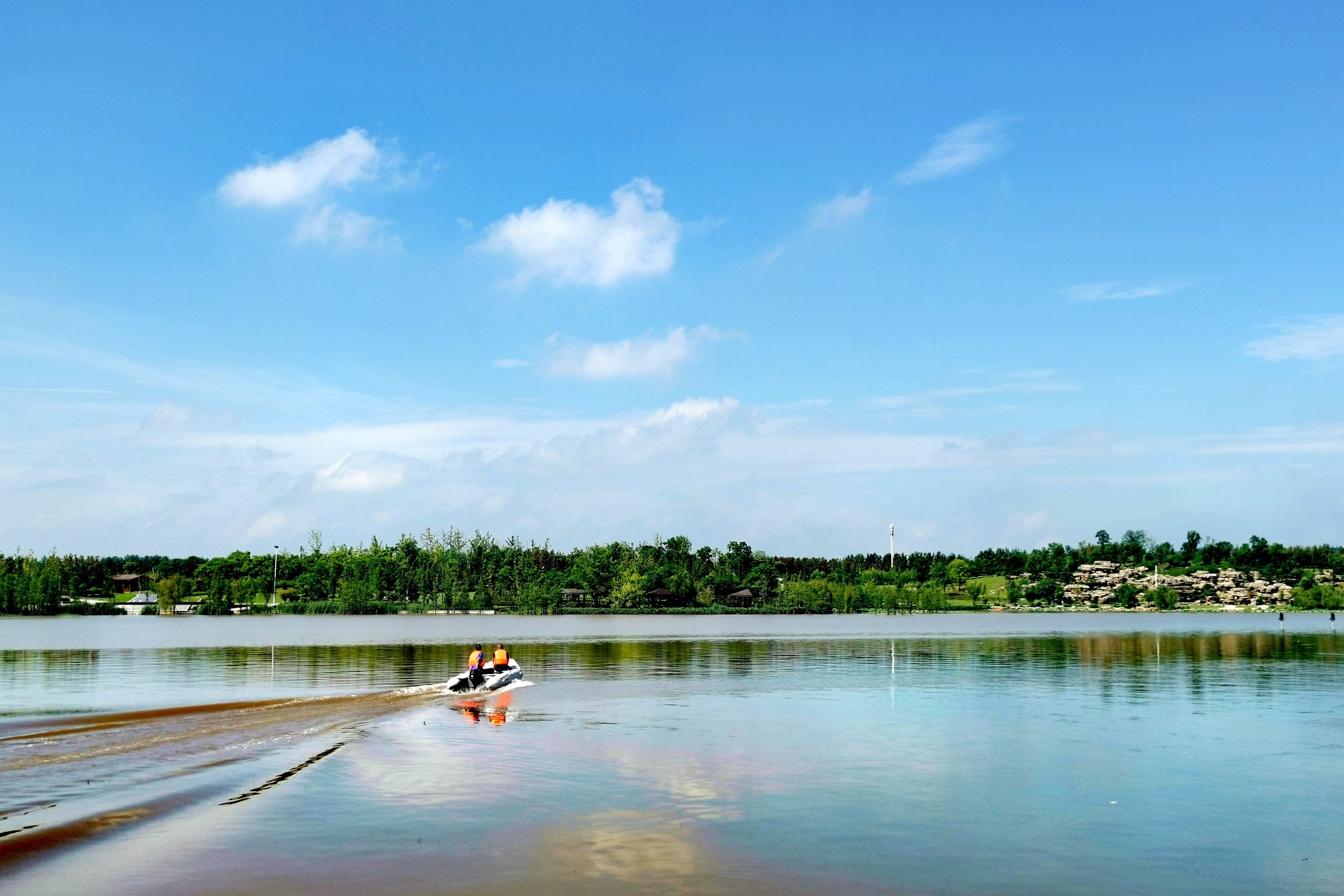 遂平玉湖.jpg