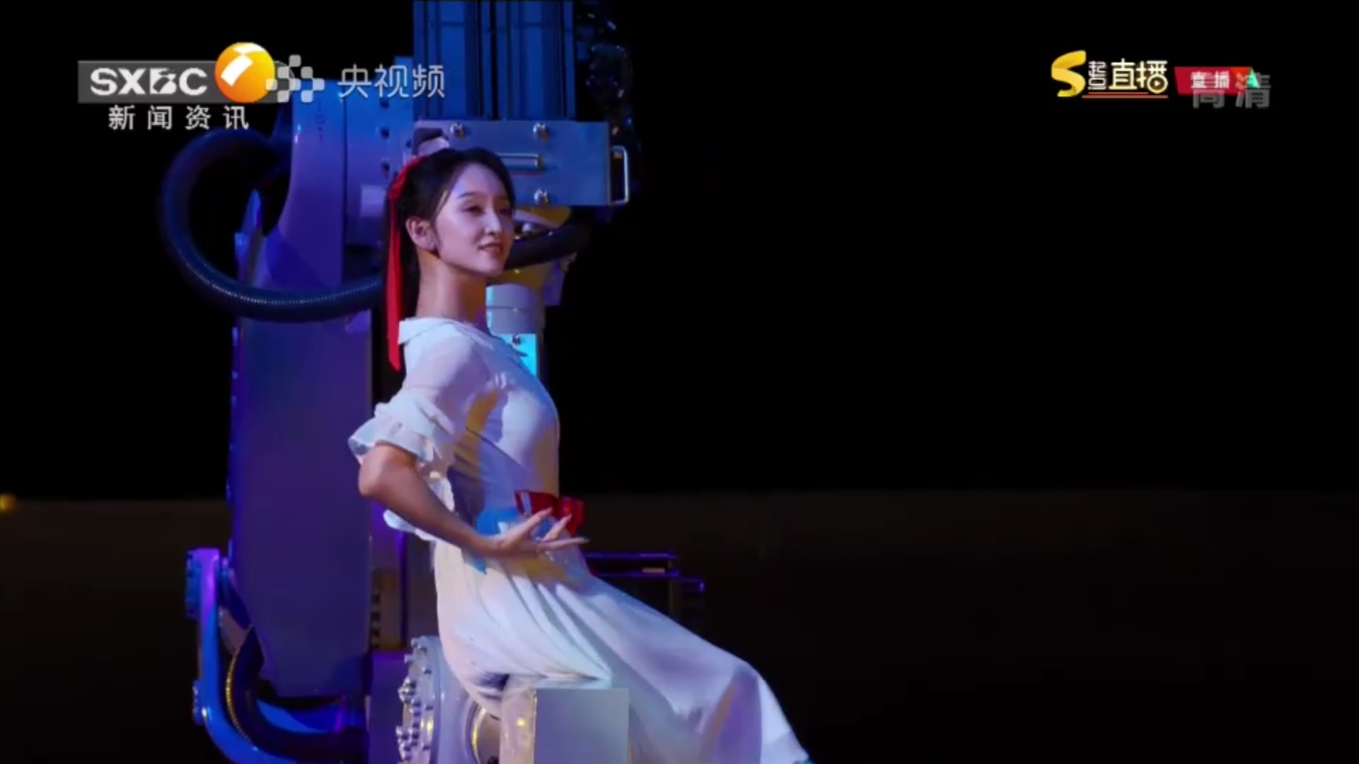 Screenshot_20211029_205847_com.cctv.yangshipin.app.androidp.jpg