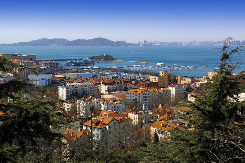 《静静地港湾》.jpg
