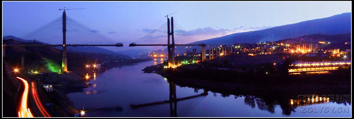 5-金江高速公路大桥夜景-.jpg